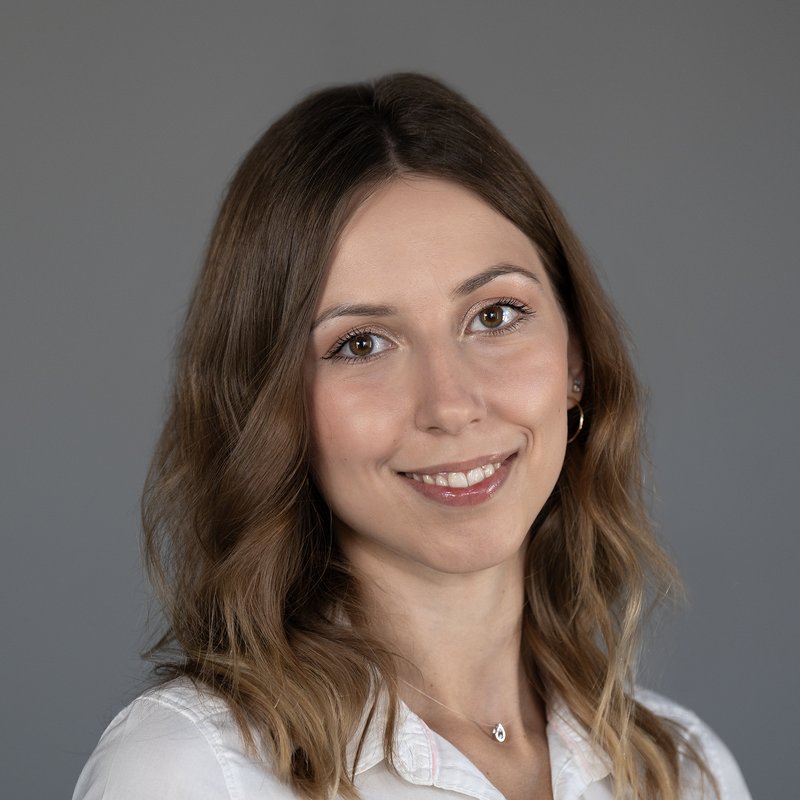 Anna French